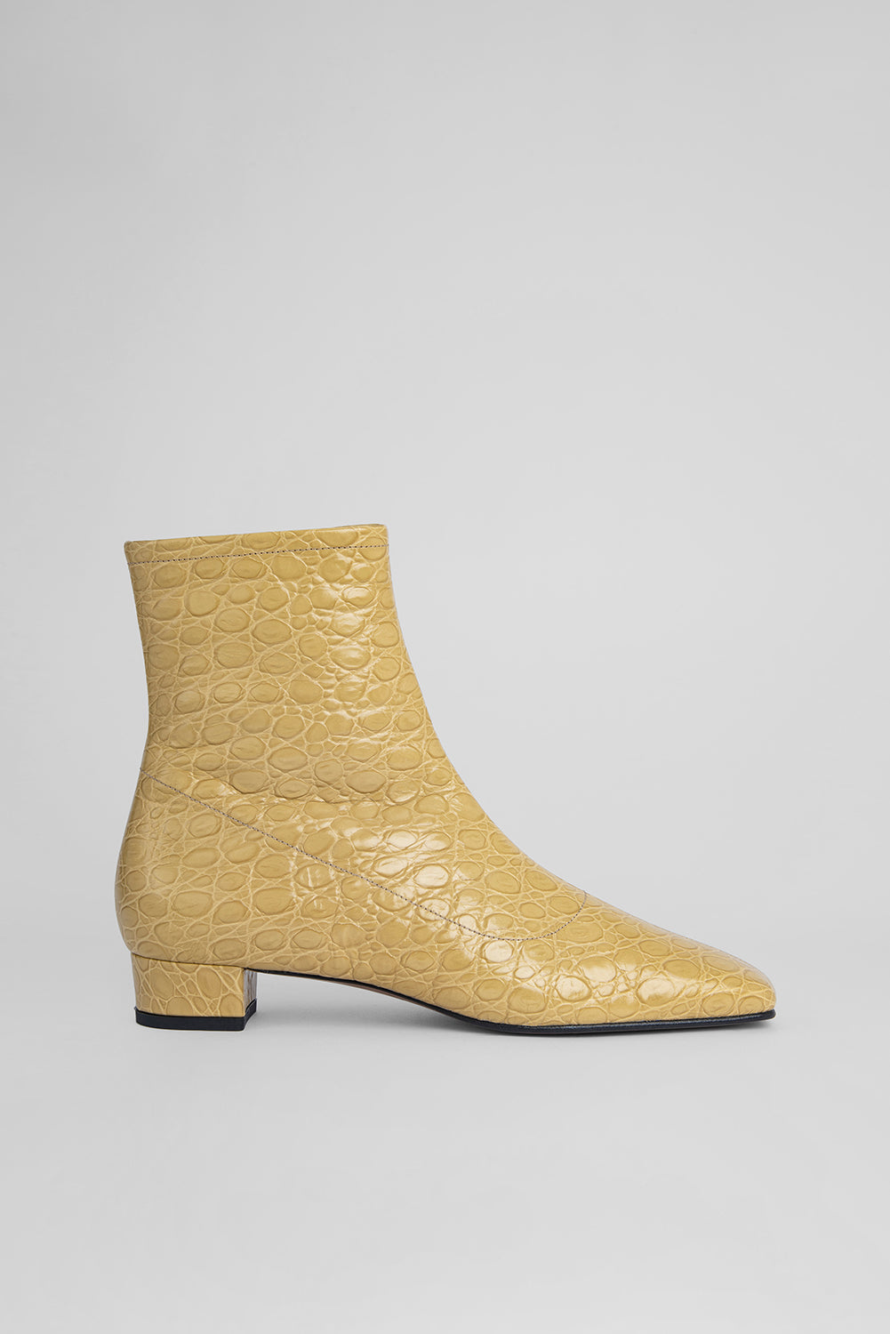 Este Boot Flax Circular Croco Embossed Leather