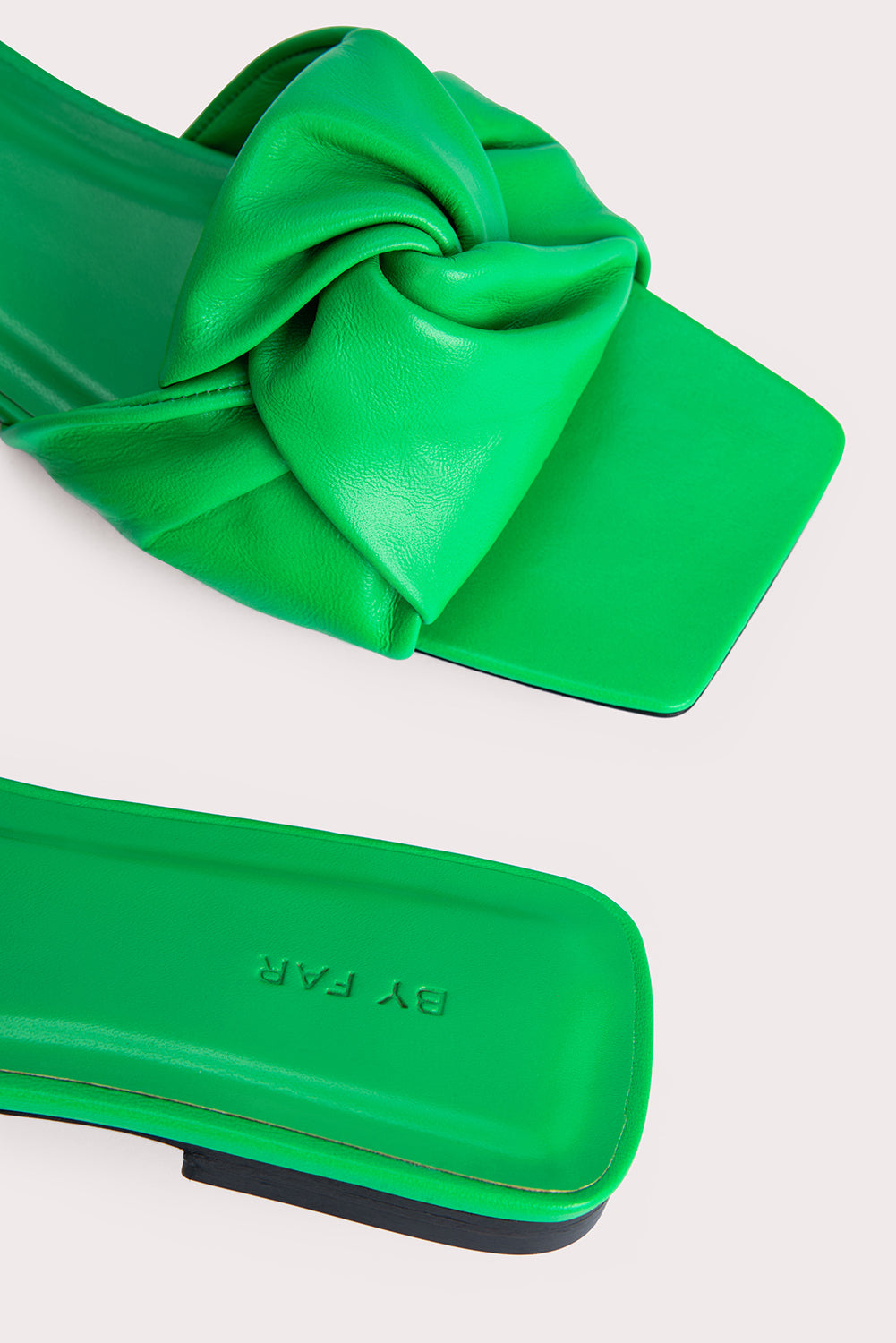 Lima Super Green Gloss Leather