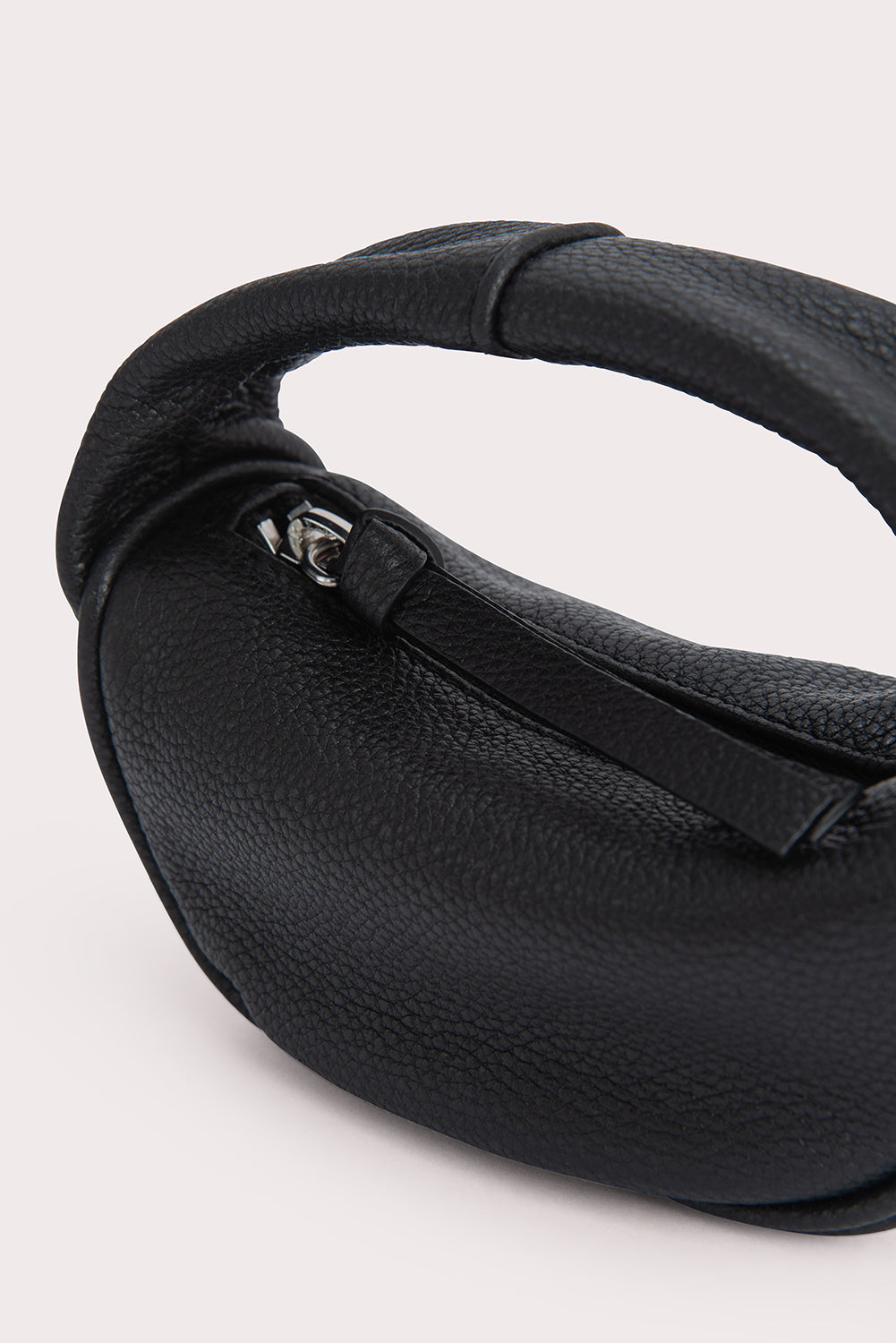 Micro Cush Black Small Grain Calf Leather – BY FAR
