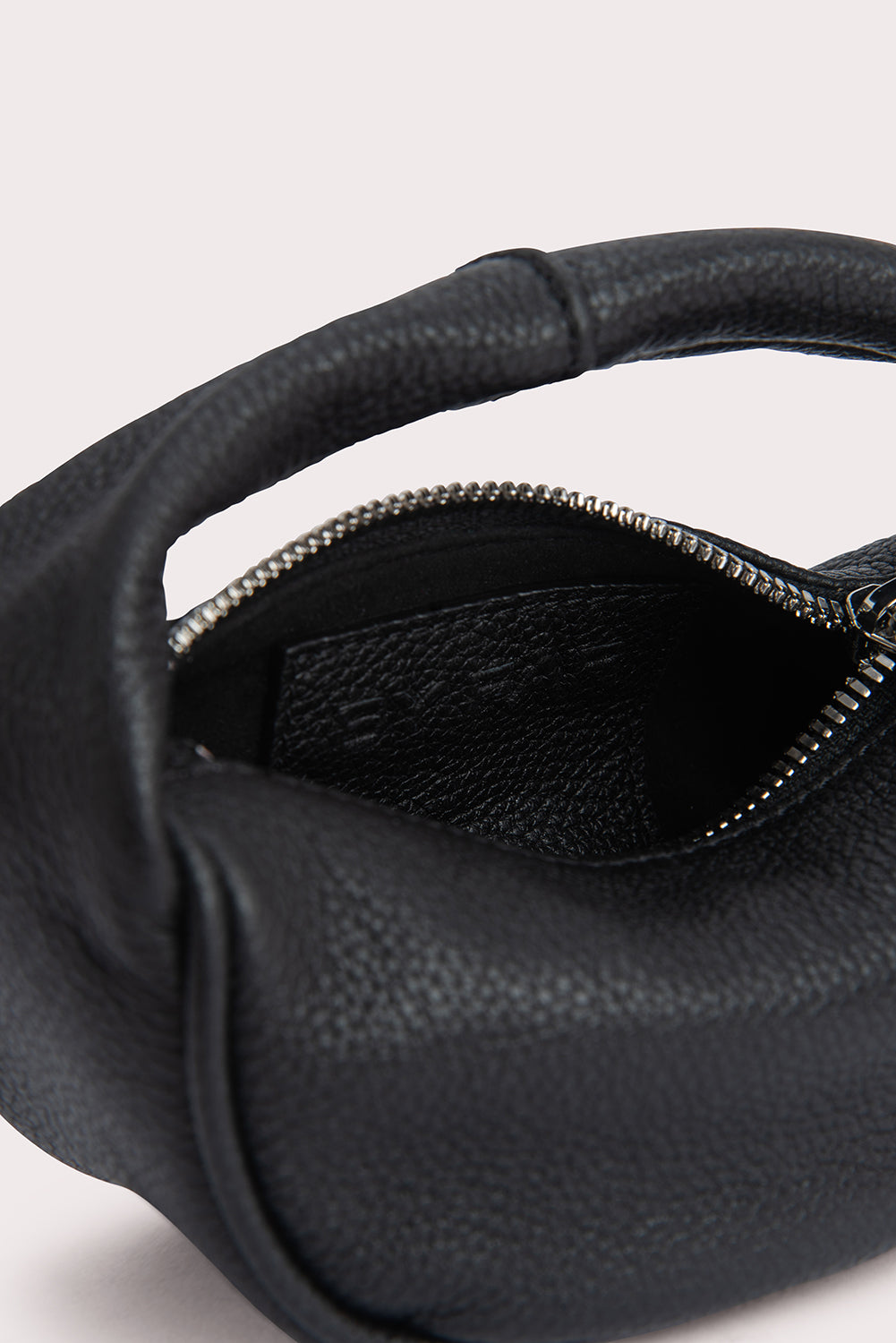 Micro Black Grain Small Cush FAR – Leather BY Calf