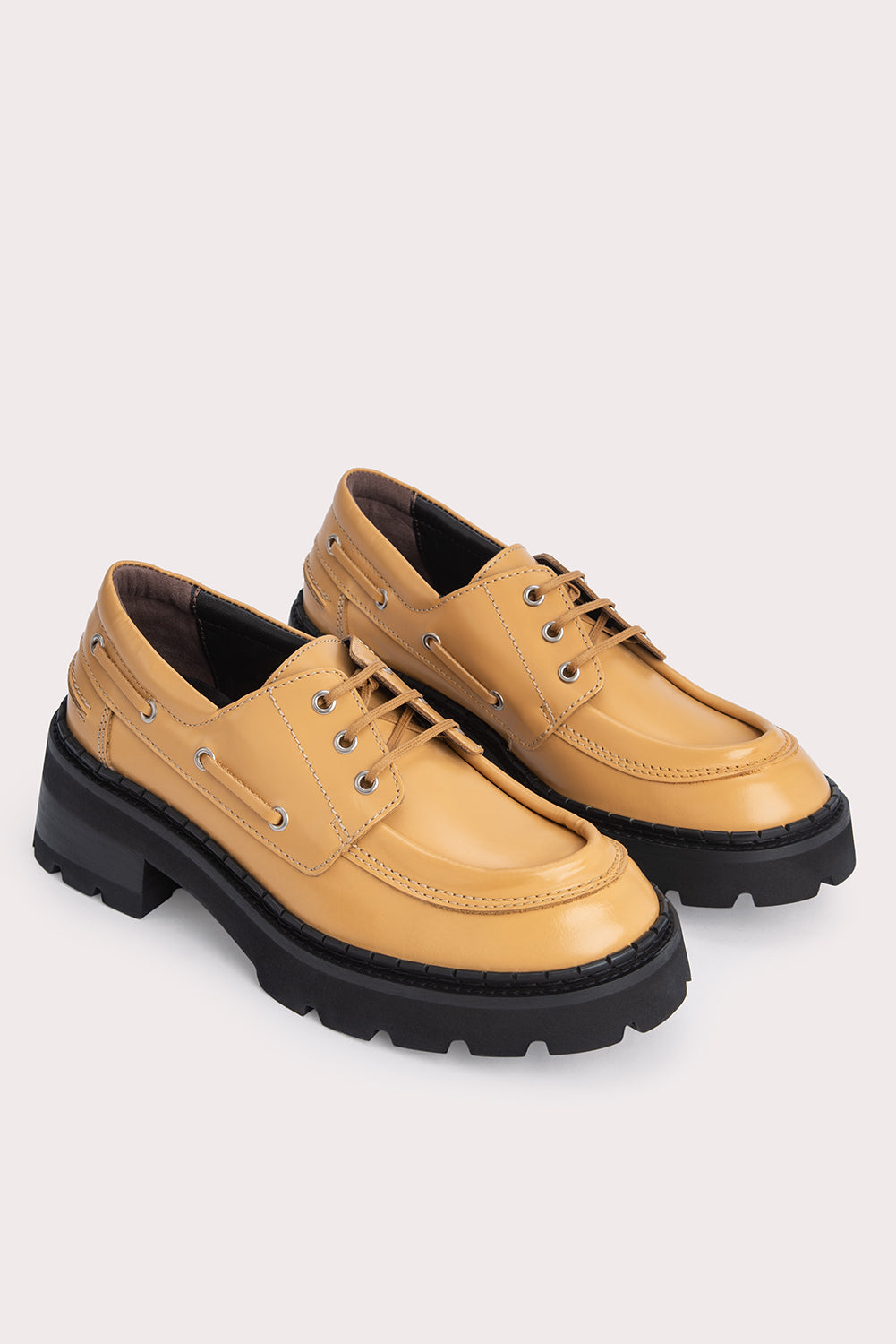 Stanley Biscuit Semi Patent Leather – BY FAR